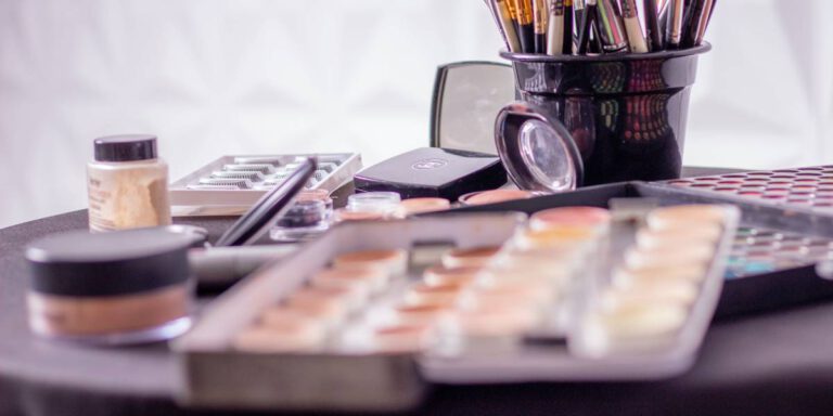 Mag je make-up meenemen in je handbagage?