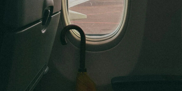 Mag een paraplu mee als handbagage?